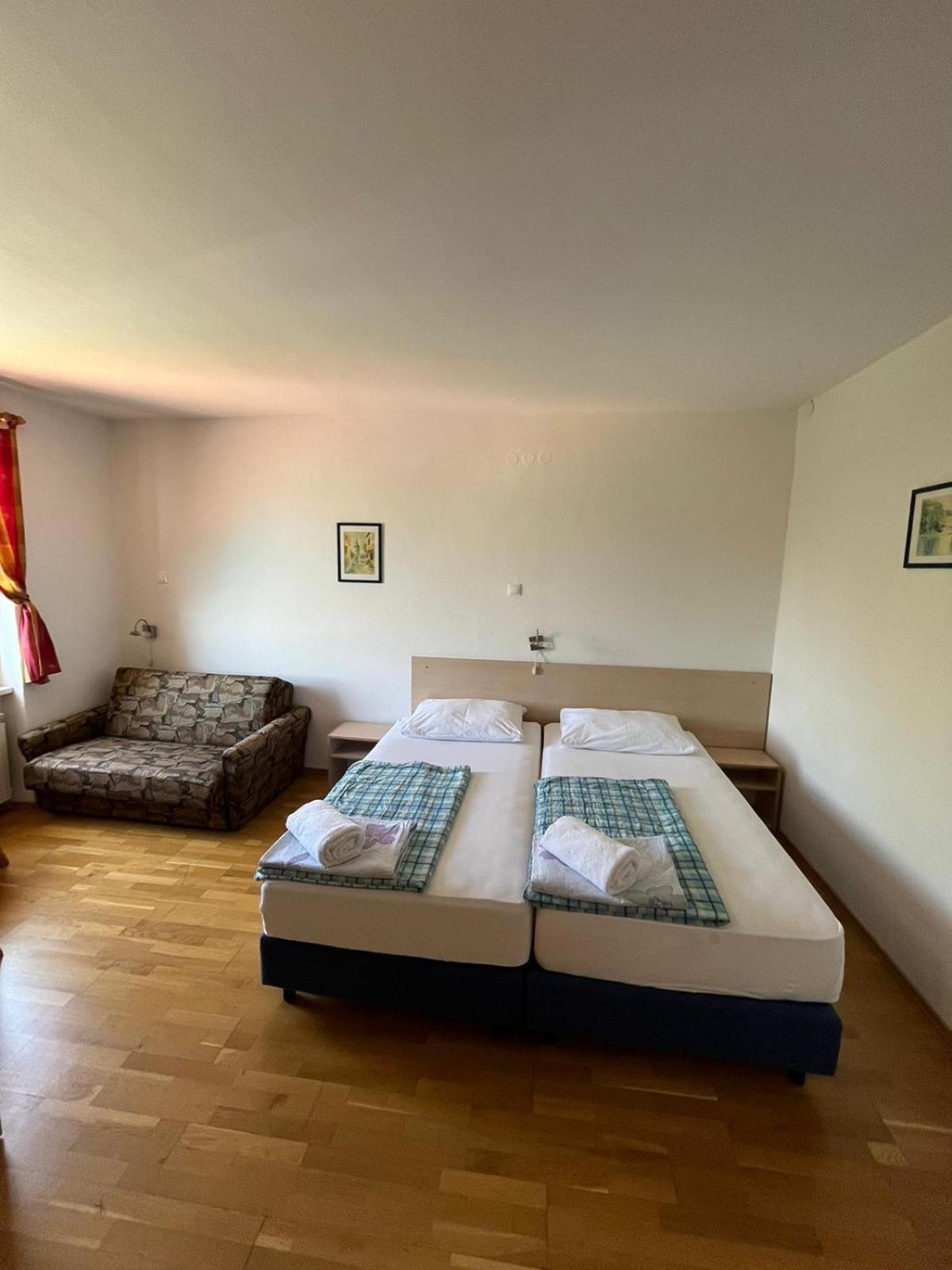 Bed&Breakfast Villa Eva Omišalj Chambre photo